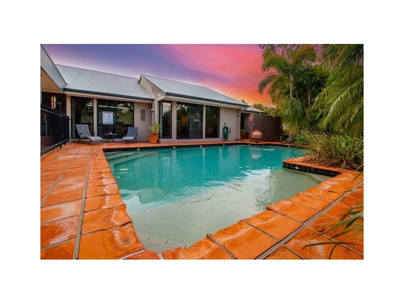 19 Percheron Court, Yamanto QLD 4305