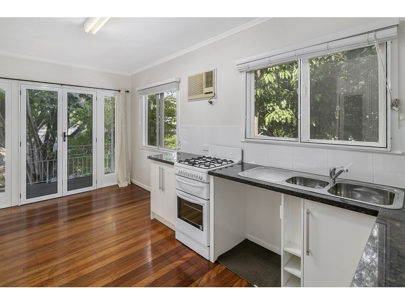 76 Toongarra Road, Leichhardt QLD 4305