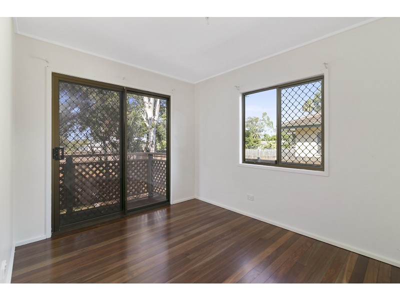 25 Bass Street, Leichhardt QLD 4305