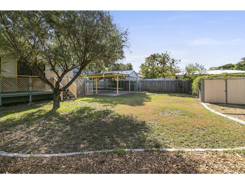 25 Bass Street, Leichhardt QLD 4305