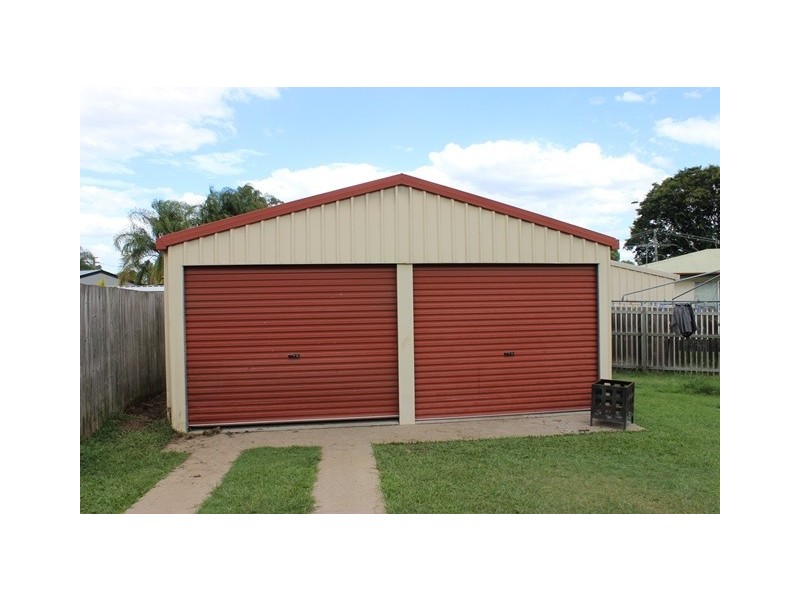 5 Hampton Court, One Mile QLD 4305