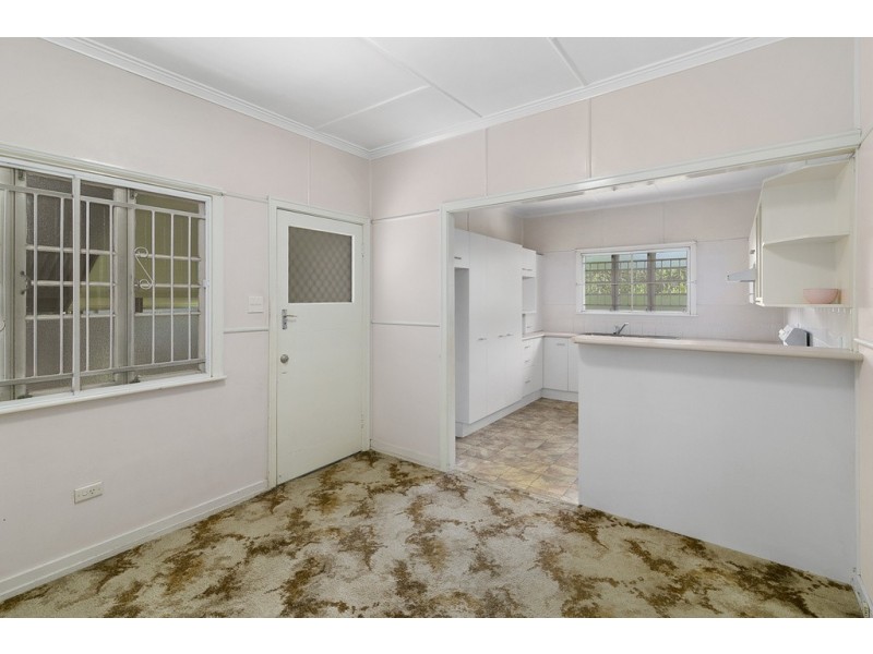 70 Nimmo Street, North Booval QLD 4304