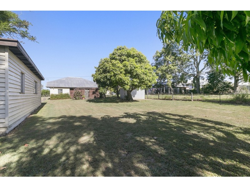 70 Nimmo Street, North Booval QLD 4304