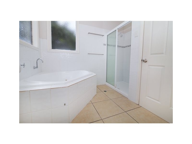 18 Brisbane Street, East Ipswich QLD 4305