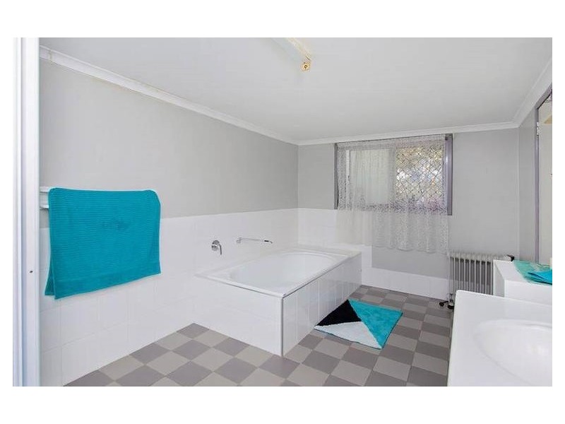 50 Hill Street, Tivoli QLD 4305