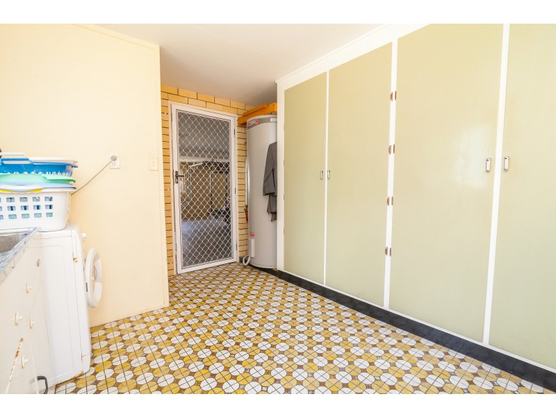 13 Kiah Street, Eastern Heights QLD 4305