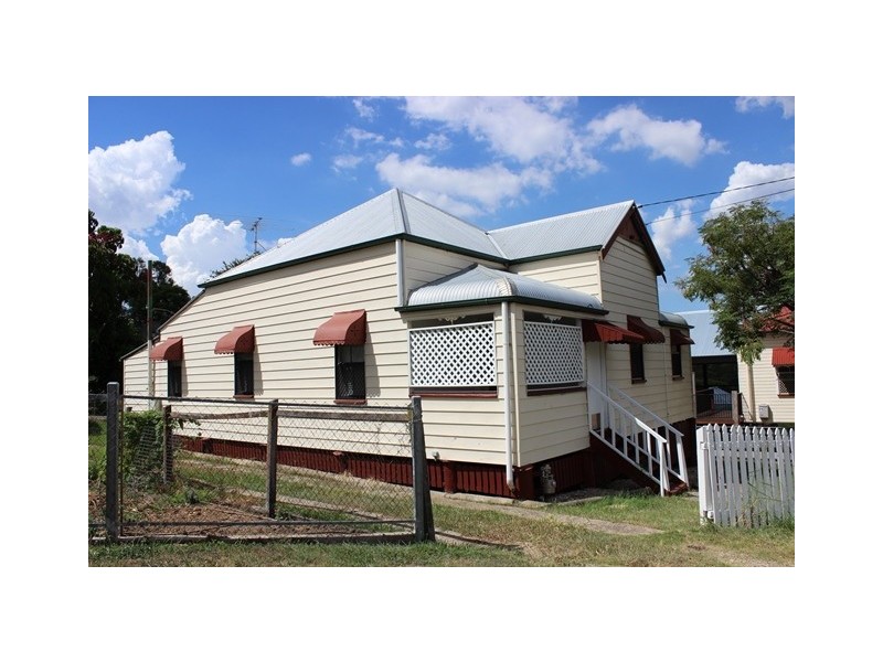 6 Fitzgibbon Street, North Ipswich QLD 4305