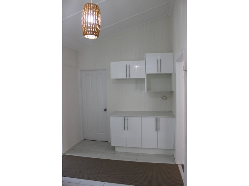 6 Fitzgibbon Street, North Ipswich QLD 4305