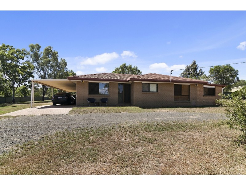 17 Wisteria Street, Walloon QLD 4306