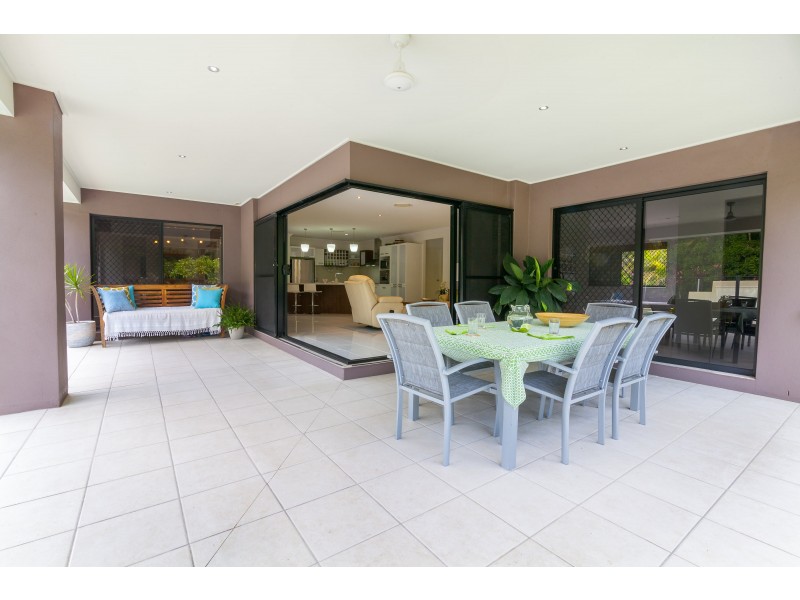 12 Pinto Place, Pine Mountain QLD 4306