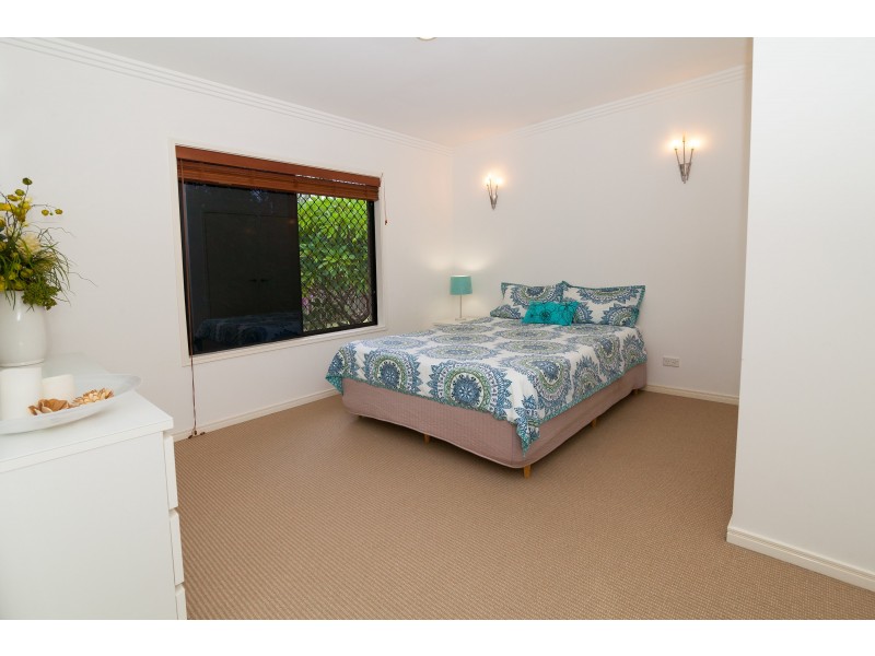 12 Pinto Place, Pine Mountain QLD 4306