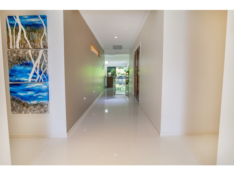 12 Pinto Place, Pine Mountain QLD 4306
