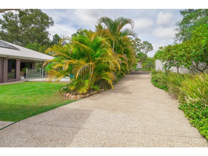 12 Pinto Place, Pine Mountain QLD 4306
