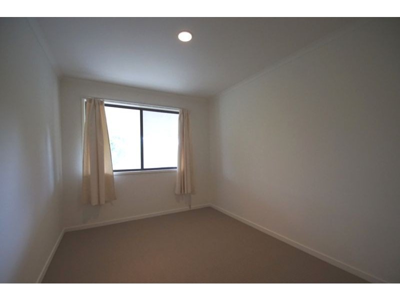 1292 Ripley Road, South Ripley QLD 4306