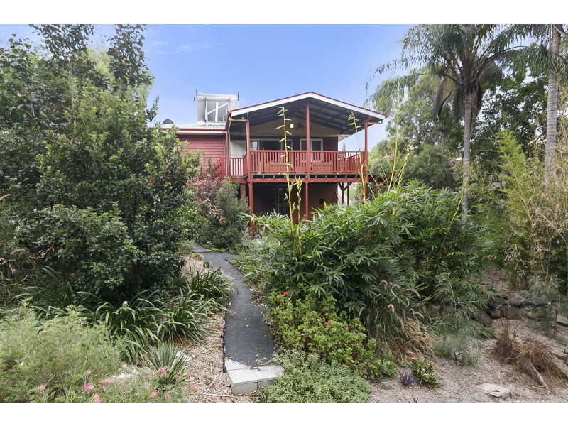 9 Pryde Street, Woodend QLD 4305