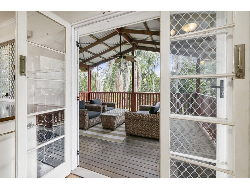 9 Pryde Street, Woodend QLD 4305