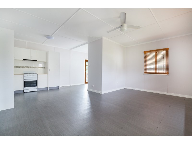 11A Lusitania Street, Newtown QLD 4305