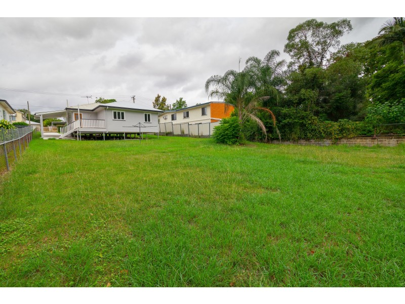 11A Lusitania Street, Newtown QLD 4305