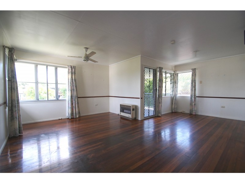 52 Kynance Street, Leichhardt QLD 4305
