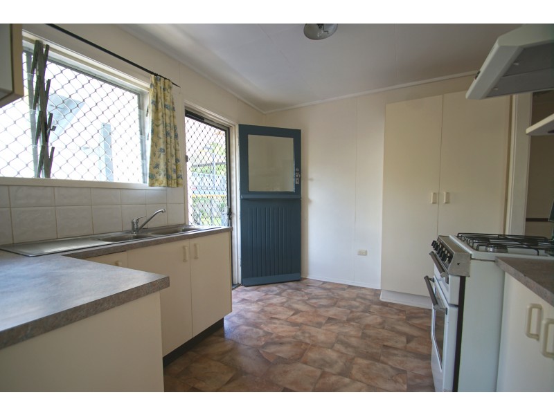52 Kynance Street, Leichhardt QLD 4305