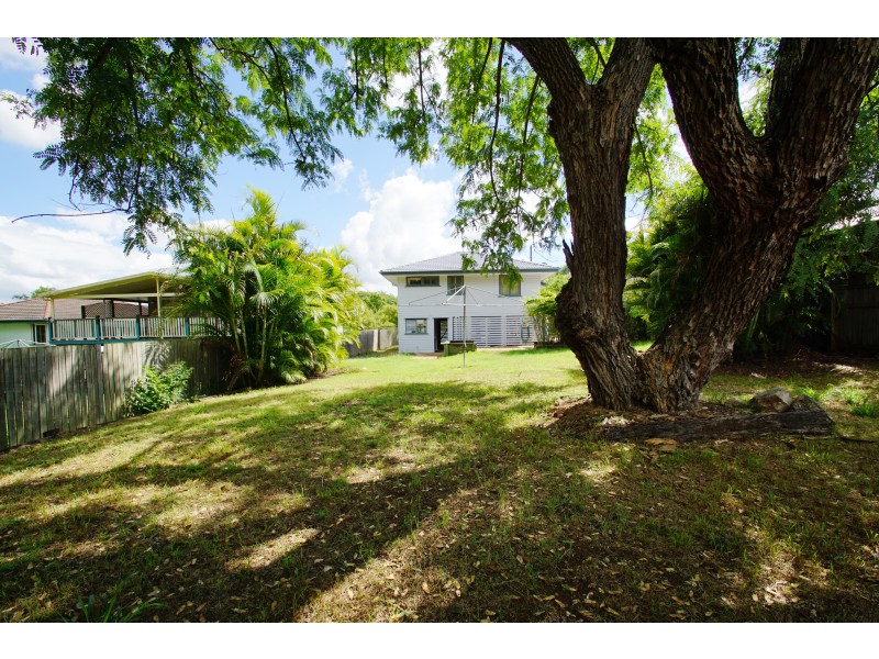 52 Kynance Street, Leichhardt QLD 4305