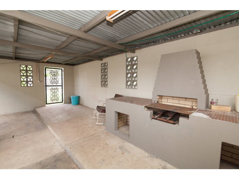 11 Whittaker Street, North Ipswich QLD 4305