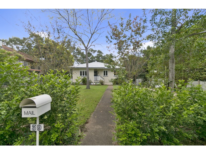 39 Williams Street, Coalfalls QLD 4305