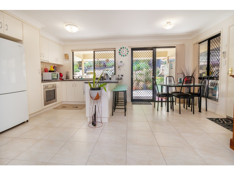 2/58 Cullen Street, Bundamba QLD 4304