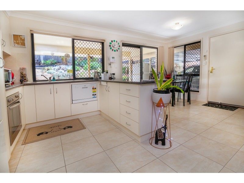 2/58 Cullen Street, Bundamba QLD 4304