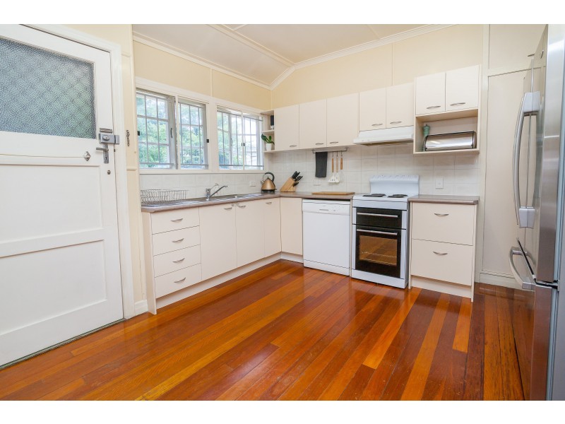 80 Hill Street, Tivoli QLD 4305