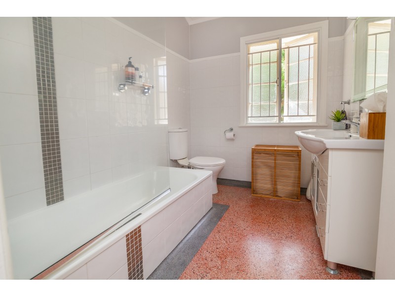 80 Hill Street, Tivoli QLD 4305