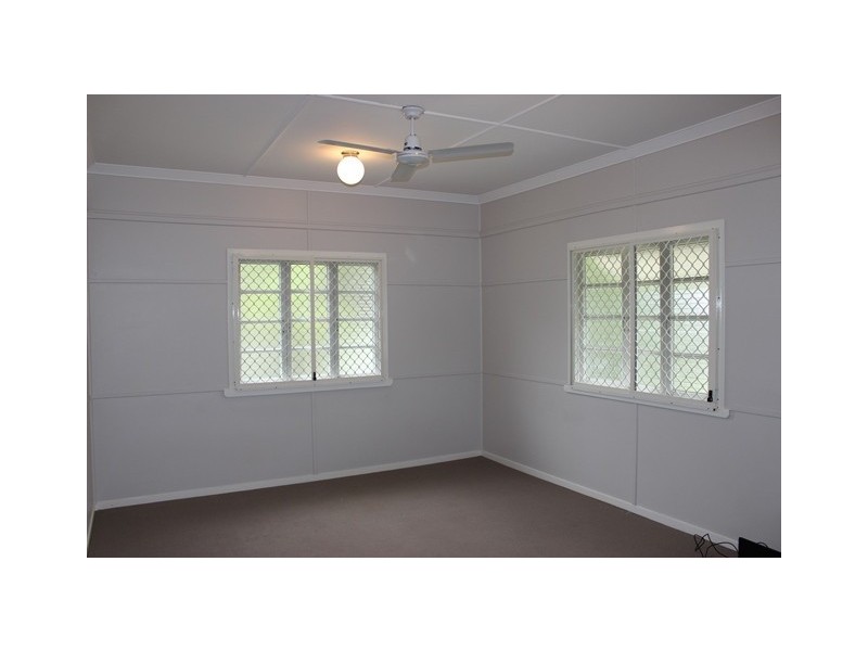 41 Alexandra Street, North Booval QLD 4304