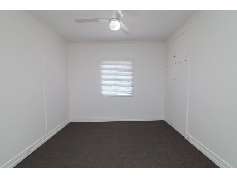 3 Kallara Avenue, Ipswich QLD 4305