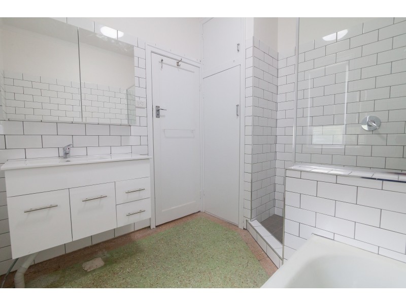 3 Kallara Avenue, Ipswich QLD 4305