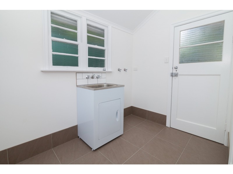 3 Kallara Avenue, Ipswich QLD 4305