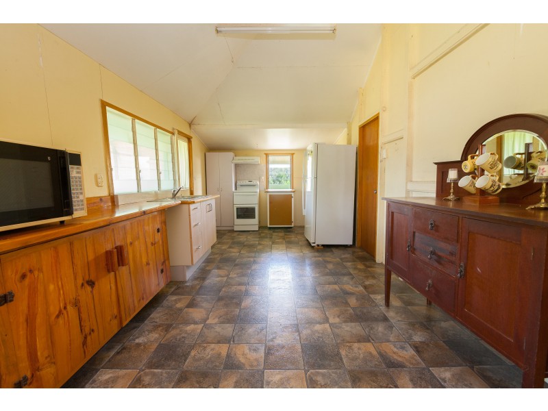 136 Matthew Street, Rosewood QLD 4340