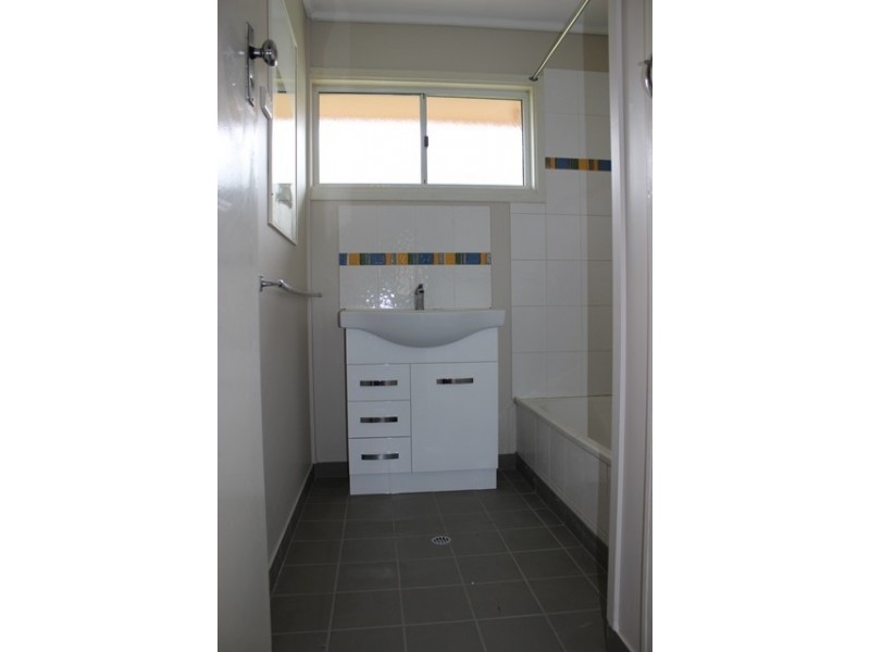 26 Kynance Street, Leichhardt QLD 4305