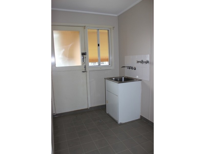 26 Kynance Street, Leichhardt QLD 4305