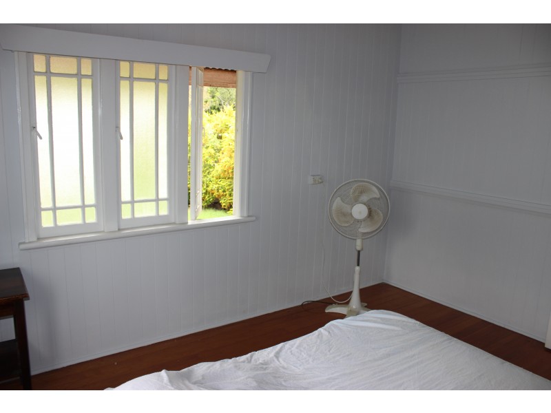 13 North Street, North Ipswich QLD 4305