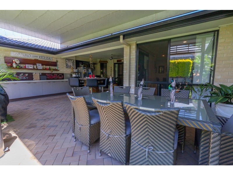 6 Emerson Crescent, Brassall QLD 4305