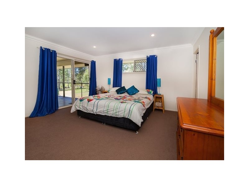 25 Bayliss Road, South Ripley QLD 4306