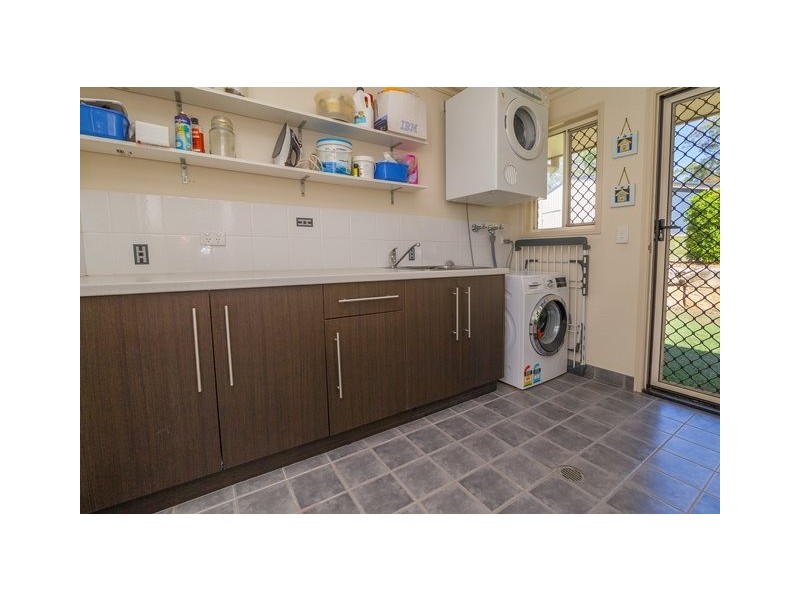 25 Bayliss Road, South Ripley QLD 4306