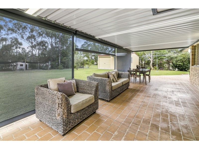 35 Elm Road, Walloon QLD 4306