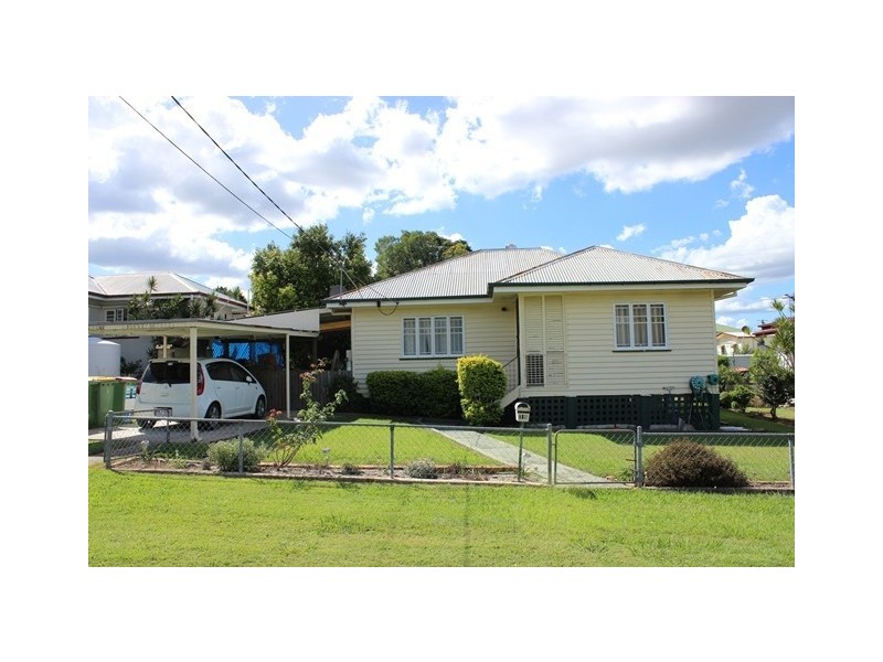 18 Gomer Street, Booval QLD 4304