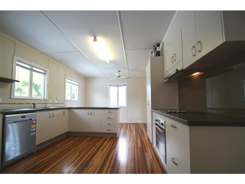 21A Bognuda Street, Bundamba QLD 4304