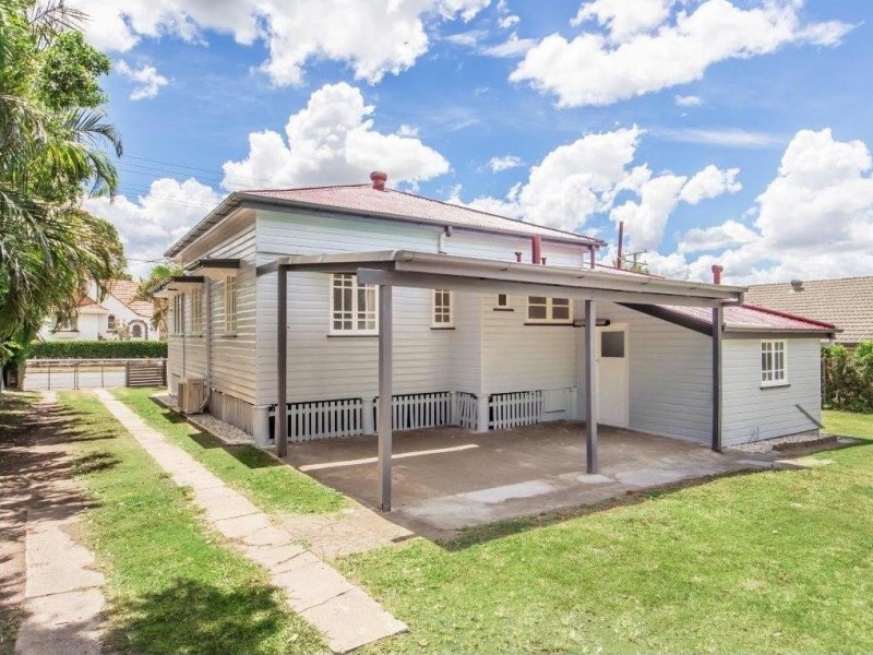 89 Brisbane Road, Newtown QLD 4305