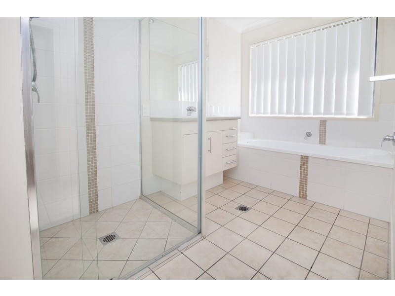 11 Bulmer Street, Bellbird Park QLD 4300