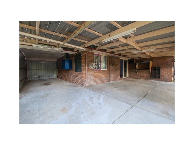 11 Burns Street, Fernvale QLD 4306