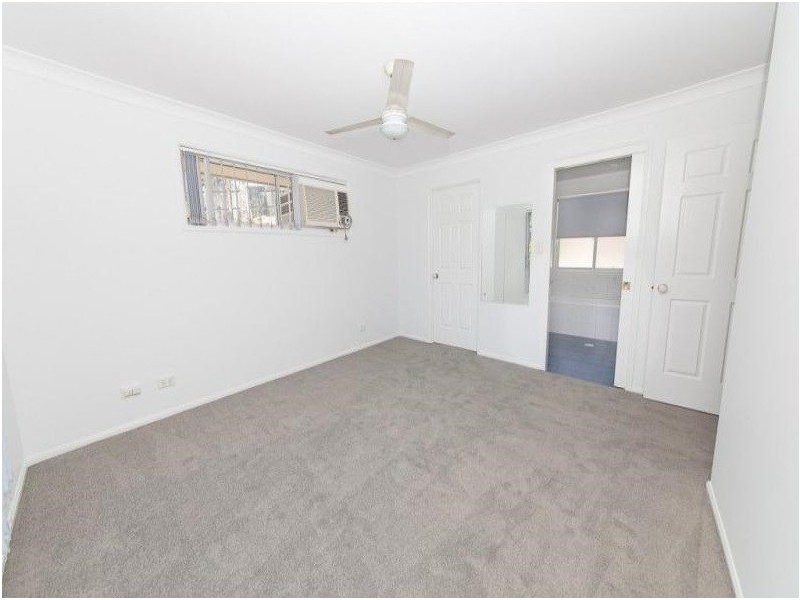 87 Sandalwood Drive, Yamanto QLD 4305