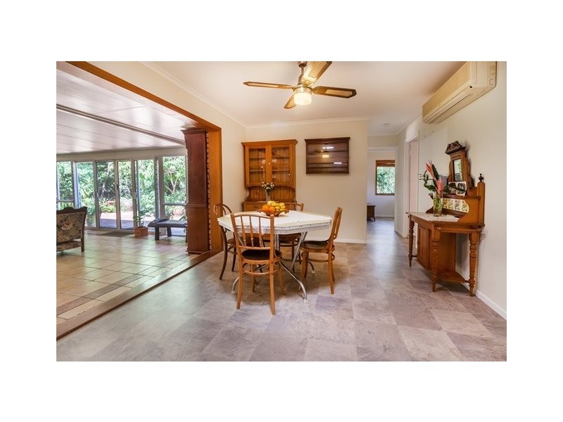 6 Oak Street, Bundamba QLD 4304